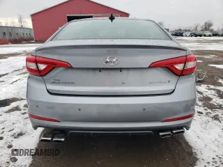 2015 Hyundai Sonata Limited z VIN 5NPE34AB5FH095932, wystawiony jako Copart lot #61799995 z przebiegiem 270 615 mil mil oraz Szkoda całkowita • Salvage title. Historia ofert i sprzedaży dostępna na DreamBid. Obrazek 6.