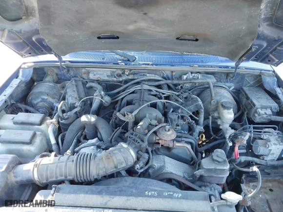 2006 Ford Ranger XL with VIN 1FTZR15E86PA84334, listed as a IAAI auction lot 41263734 with 257,916 mi miles. Bid and sale history available at carsss.com. Image 10.