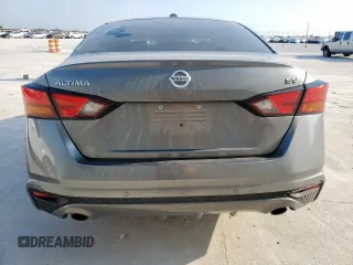 2019 Nissan Altima SV z VIN 1N4BL4DVXKC118559, wystawiony jako Copart lot #53390185 z przebiegiem 162 124 mil mil oraz Szkoda całkowita • Salvage title. Historia ofert i sprzedaży dostępna na DreamBid. Obrazek 6.