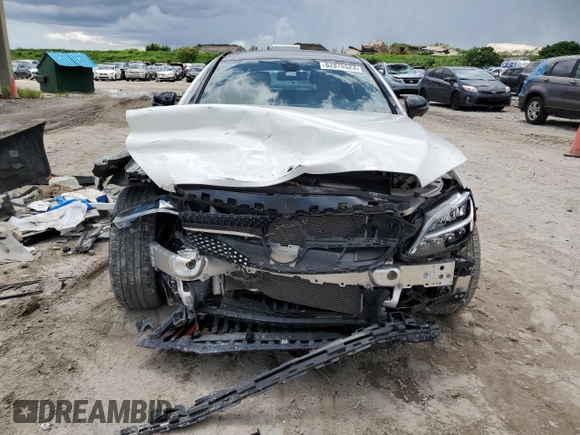 2021 Mercedes-Benz C 300 z VIN W1KWJ8DB2MG095181, wystawiony jako Copart lot #62876523 z przebiegiem 13 463 mil mil oraz Szkoda całkowita • Salvage title. Historia ofert i sprzedaży dostępna na DreamBid. Obrazek 5.