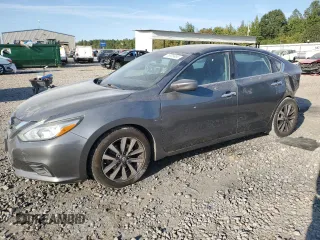 2017 Nissan Altima SV with VIN 1N4AL3AP0HC190939, listed as a Copart auction lot 75935684 with 137,376 mi miles and Salvage Title. Bid and sale history available at carsss.com. Image 1.
