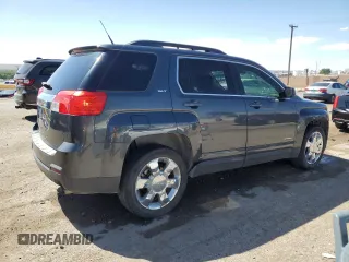 2010 GMC Terrain SLT-1 z VIN 2CTFLFEY4A6393310, wystawiony jako Copart lot #56307155 z przebiegiem 86 898 mil mil oraz Szkoda całkowita • Salvage title. Historia ofert i sprzedaży dostępna na DreamBid. Obrazek 3.