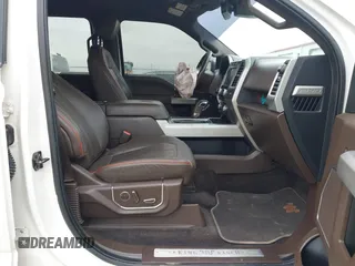 2015 Ford F-150 XLT z VIN 1FTEW1EG2FFB06665, wystawiony jako IAAI lot #41670219 z przebiegiem 184 127 mil mil oraz . Historia ofert i sprzedaży dostępna na DreamBid. Obrazek 5.