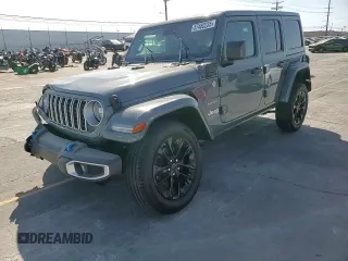 2024 Jeep Wrangler Sahara z VIN 1C4RJXP62RW228549, wystawiony jako Copart lot #57480235 z przebiegiem 6 036 mil mil oraz Szkoda całkowita • Salvage title. Historia ofert i sprzedaży dostępna na DreamBid. Obrazek 14.