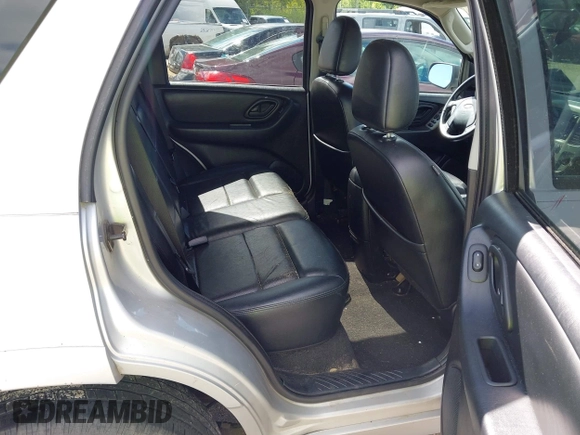 2006 Ford Escape Limited with VIN 1FMCU94106KC25620, listed as a IAAI auction lot 42739804 with 104,142 mi miles and . Bid and sale history available at DreamBid. Image 8.