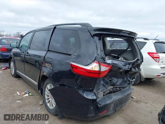2016 Toyota Sienna XLE with VIN 5TDYK3DC8GS718289, listed as a IAAI auction lot 41774375 with 154,067 mi miles. Bid and sale history available at carsss.com. Image 3.
