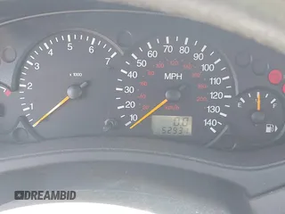 2001 Ford Focus ZX3 z VIN 3FAFP31381R210045, wystawiony jako IAAI lot #41912083 z przebiegiem 52 931 mil mil oraz . Historia ofert i sprzedaży dostępna na DreamBid. Obrazek 7.