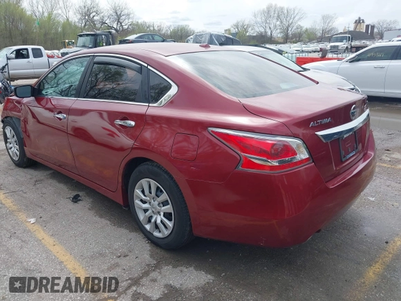 2015 Nissan Altima 2.5 S with VIN 1N4AL3AP1FN904367, listed as a IAAI auction lot 41930507 with 180,453 mi miles. Bid and sale history available at carsss.com. Image 3.