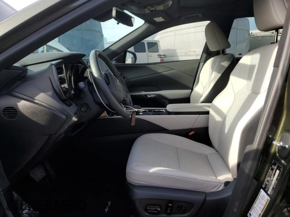 2023 Lexus RX with VIN 2T2BAMCA2PC028850, listed as a Copart auction lot 45674575 with 47,507 mi miles and Salvage Title. Bid and sale history available at carsss.com. Image 7.