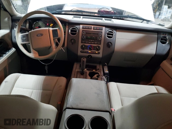 2013 Ford Expedition EL XL with VIN 1FMJK1G55DEF66911, listed as a Copart auction lot 61396244 with 68,608 mi miles and Non Repairable. Bid and sale history available at carsss.com. Image 8.