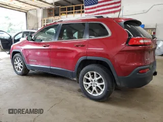 2016 Jeep Cherokee Latitude with VIN 1C4PJMCS9GW256046, listed as a Copart auction lot 68411724 with 87,190 mi miles and Salvage Title. Bid and sale history available at carsss.com. Image 2.