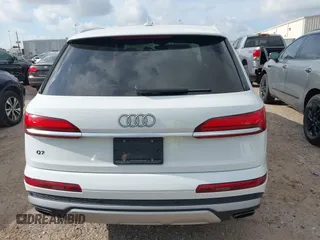 2025 Audi Q7 Premium Plus with VIN WA1LVBF78SD016144, listed as a IAAI auction lot 42784229 with 21,547 mi miles and . Bid and sale history available at DreamBid. Image 17.