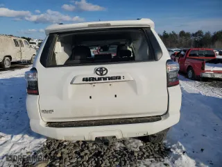 2023 Toyota 4Runner SR5 Premium with VIN JTENU5JR4P6145940, listed as a Copart auction lot 88724645 with 0 mi miles and Salvage Title. Bid and sale history available at carsss.com. Image 6.
