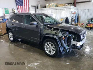 2016 Jeep Cherokee Latitude with VIN 1C4PJMCS4GW239803, listed as a Copart auction lot 49845735 with 104,306 mi miles and Salvage Title. Bid and sale history available at carsss.com. Image 4.