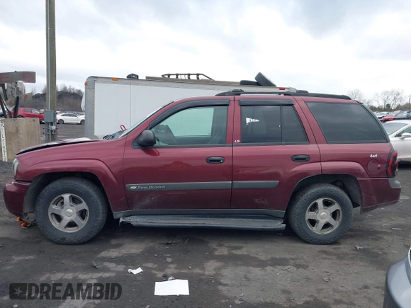 2004 Chevrolet TrailBlazer LS with VIN 1GNDT13S342381887, listed as a IAAI auction lot 42045636 with 103,780 mi miles and . Bid and sale history available at DreamBid. Image 14.