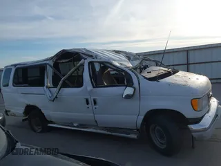 2000 Ford Econoline Passenger XL with VIN 1FBSS31L5YHB41693, listed as a IAAI auction lot 41850059 with 236,450 mi miles and . Bid and sale history available at DreamBid. Image 13.