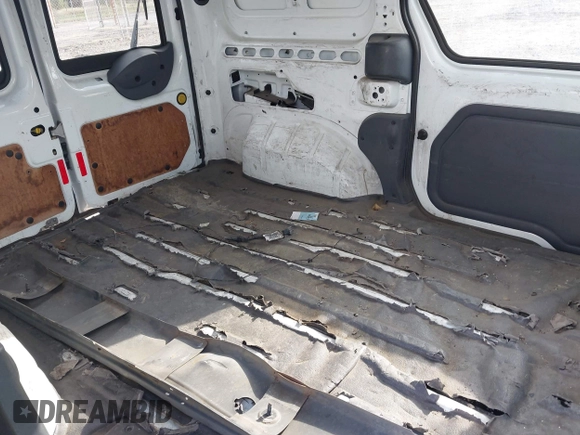 2012 Ford Transit Connect XL with VIN NM0LS6AN2CT121889, listed as a IAAI auction lot 42176485 with 250,949 mi miles and . Bid and sale history available at DreamBid. Image 8.