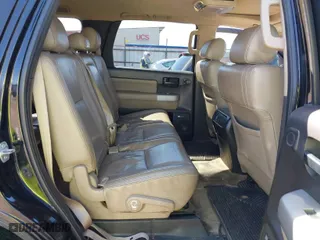 2008 Toyota Sequoia SR5 with VIN 5TDBY64A28S023196, listed as a IAAI auction lot 41804902 with 287,533 mi miles. Bid and sale history available at carsss.com. Image 8.