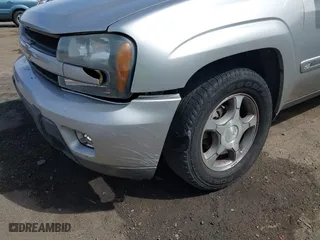 2004 Chevrolet TrailBlazer LT with VIN 1GNDS13S742421875, listed as a IAAI auction lot 41790889 with 167,224 mi miles. Bid and sale history available at carsss.com. Image 6.
