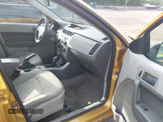 2009 Ford Focus SE with VIN 1FAHP35N79W153740, listed as a IAAI auction lot 42229297 with 256,690 mi miles and . Bid and sale history available at carsss.com. Image 5.