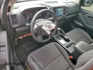 2022 Nissan Frontier SV z VIN 1N6ED1CM7NN632998, wystawiony jako Copart lot #58737635 z przebiegiem 33 286 mil mil oraz Szkoda całkowita • Salvage title. Historia ofert i sprzedaży dostępna na DreamBid. Obrazek 8.
