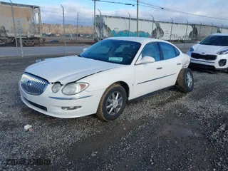 2008 Buick LaCrosse CX with VIN 2G4WC582281168299, listed as a IAAI auction lot 41736958 with 91,812 mi miles. Bid and sale history available at carsss.com. Image 2.