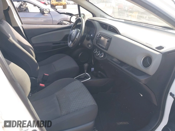 2015 Toyota Yaris L z VIN VNKKTUD36FA054974, wystawiony jako IAAI lot #42542421 z przebiegiem 93 028 mil mil oraz . Historia ofert i sprzedaży dostępna na DreamBid. Obrazek 5.