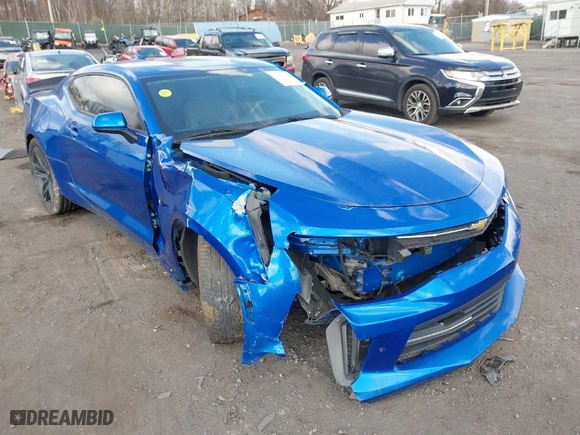 2016 Chevrolet Camaro 1LT with VIN 1G1FB1RS5G0190654, listed as a IAAI auction lot 41880394 with 72733 miles. Bid and sale history available at carsss.com. Image 6.