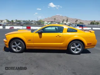 2008 Ford Mustang GT Deluxe with VIN 1ZVHT82H985189609, listed as a IAAI auction lot 42025596 with Not Provided miles and . Bid and sale history available at carsss.com. Image 13.