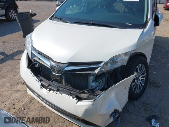 2020 Toyota Sienna XLE Auto Access Seat with VIN 5TDYZ3DC5LS048304, listed as a IAAI auction lot 42658852 with 53,797 mi miles and . Bid and sale history available at DreamBid. Image 10.