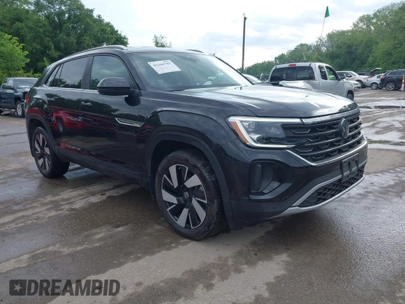 2024 Volkswagen Atlas SE с VIN 1V2HE2CA9RC258354, выставлен на аукционе IAAI как лот 42164703 с пробегом 2 470 миль миль и . История ставок и продаж доступна на DreamBid. Изображение 1.
