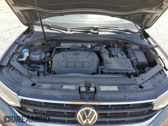 2022 Volkswagen Tiguan SE R-Line Black z VIN 3VVCB7AX5NM126601, wystawiony jako Copart lot #60935515 z przebiegiem 67 801 mil mil oraz Szkoda całkowita • Salvage title. Historia ofert i sprzedaży dostępna na DreamBid. Obrazek 12.