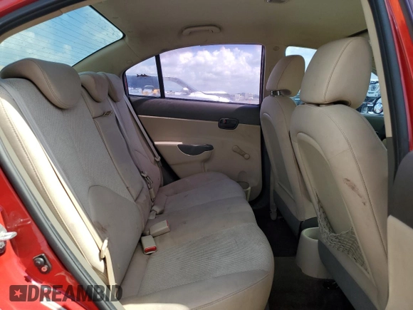 2011 Hyundai Accent GLS z VIN KMHCN4AC6BU621572, wystawiony jako Copart lot #57753025 z przebiegiem 108 395 mil mil oraz Szkoda całkowita • Salvage title. Historia ofert i sprzedaży dostępna na DreamBid. Obrazek 10.