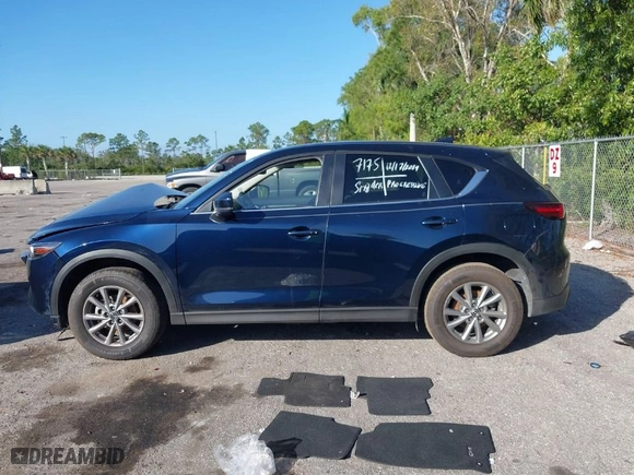2022 Mazda CX-5 2.5 S Carbon Edition with VIN JM3KFBCM7N0619047, listed as a IAAI auction lot 41247709 with NaN miles. Bid and sale history available at carsss.com. Image 15.