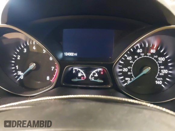 2017 Ford Escape SE with VIN 1FMCU9G98HUD67920, listed as a IAAI auction lot 40937291 with 124,302 mi miles. Bid and sale history available at carsss.com. Image 7.