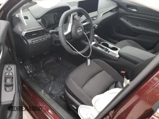 2024 Nissan Altima 2.5 SV with VIN 1N4BL4DWXRN352479, listed as a Copart auction lot 52413534 with 960 mi miles and Salvage Title. Bid and sale history available at carsss.com. Image 8.