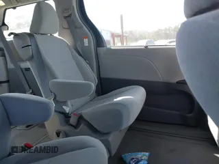 2016 Toyota Sienna LE AAS with VIN 5TDKK3DC6GS696573, listed as a IAAI auction lot 41662041 with 75,363 mi miles. Bid and sale history available at carsss.com. Image 8.