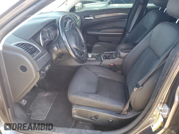 2019 Chrysler 300 Touring with VIN 2C3CCAAG8KH511688, listed as a Copart auction lot 82010164 with 79,630 mi miles and Salvage Title. Bid and sale history available at carsss.com. Image 7.