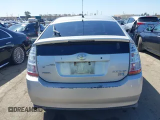 2008 Toyota Prius with VIN JTDKB20U687786214, listed as a IAAI auction lot 41969683 with 403,350 mi miles and . Bid and sale history available at carsss.com. Image 16.
