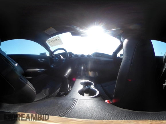 2018 Ford Mustang EcoBoost with VIN 1FA6P8TH8J5121133, listed as a IAAI auction lot 42260938 with 35,166 mi miles and . Bid and sale history available at DreamBid. Image 18.