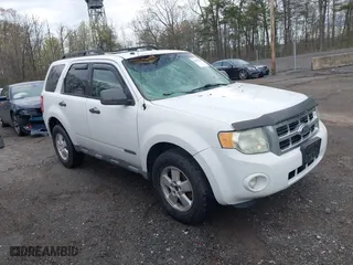 2008 Ford Escape XLT with VIN 1FMCU93Z38KD66594, listed as a IAAI auction lot 41994048 with 249,395 mi miles. Bid and sale history available at carsss.com. Image 1.