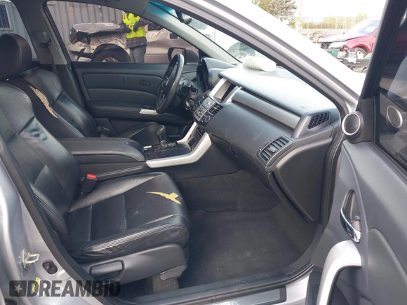 2008 Acura RDX with VIN 5J8TB18218A019022, listed as a IAAI auction lot 41893517 with 259,350 mi miles. Bid and sale history available at carsss.com. Image 5.