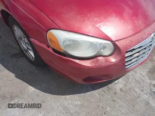 2005 Chrysler Sebring Limited with VIN 1C3EL65R15N655774, listed as a IAAI auction lot 41901887 with 98,380 mi miles and . Bid and sale history available at DreamBid. Image 6.