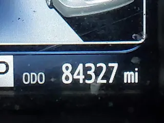 2017 Toyota Camry XLE with VIN 4T1BF1FK4HU642551, listed as a IAAI auction lot 41576663 with 84,327 mi miles and . Bid and sale history available at DreamBid. Image 15.