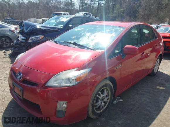 2010 Toyota Prius II with VIN JTDKN3DUXA0026700, listed as a IAAI auction lot 41869537 with 301,158 mi miles. Bid and sale history available at carsss.com. Image 2.