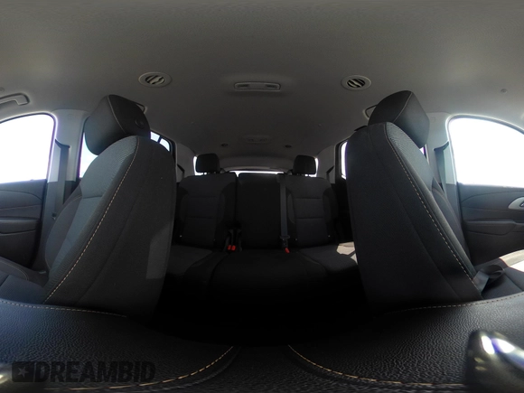 2020 Chevrolet Traverse LS z VIN 1GNERFKW8LJ262886, wystawiony jako IAAI lot #42124771 z przebiegiem 22 357 mil mil oraz . Historia ofert i sprzedaży dostępna na DreamBid. Obrazek 19.