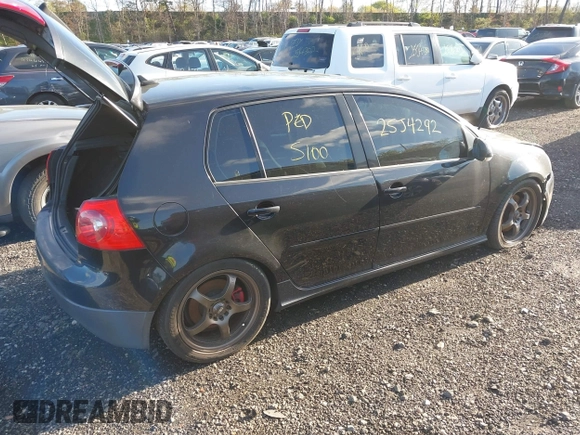 2009 Volkswagen GTI с VIN WVWGD71KX9W109264, выставлен на аукционе IAAI как лот 42142129 с пробегом Не указан миль и . История ставок и продаж доступна на DreamBid. Изображение 4.