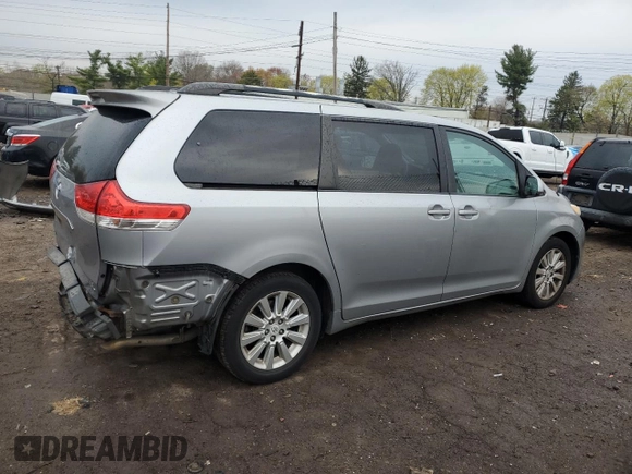 2011 Toyota Sienna LE with VIN 5TDJK3DC0BS006207, listed as a Copart auction lot 52957525 with 163,017 mi miles and Salvage Title. Bid and sale history available at carsss.com. Image 3.