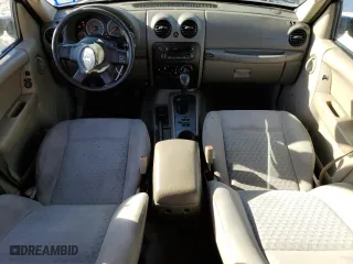 2007 Jeep Liberty Sport with VIN 1J4GK48K97W718251, listed as a Copart auction lot 47977005 with 196,520 mi miles and Salvage Title. Bid and sale history available at carsss.com. Image 8.