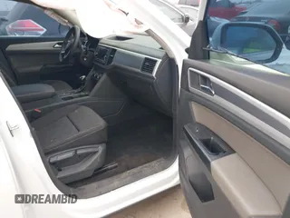 2021 Volkswagen Atlas S с VIN 1V2AP2CA4MC538199, выставлен на аукционе IAAI как лот 41531310 с пробегом 40 725 миль миль и . История ставок и продаж доступна на DreamBid. Изображение 5.